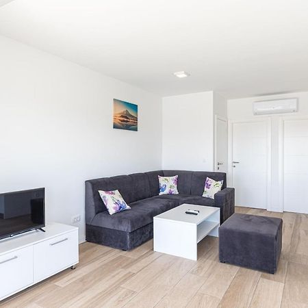Blue View Apartment โตรกีร์ ภายนอก รูปภาพ