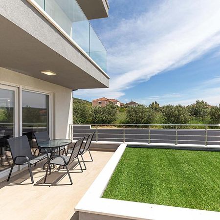 Blue View Apartment โตรกีร์ ภายนอก รูปภาพ
